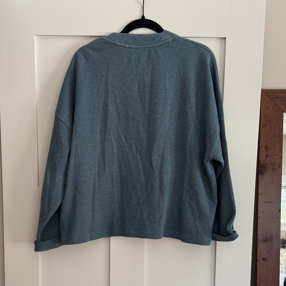 Blue Wrap London Cardigan with Snap Enclosures - Picture 6 of 6